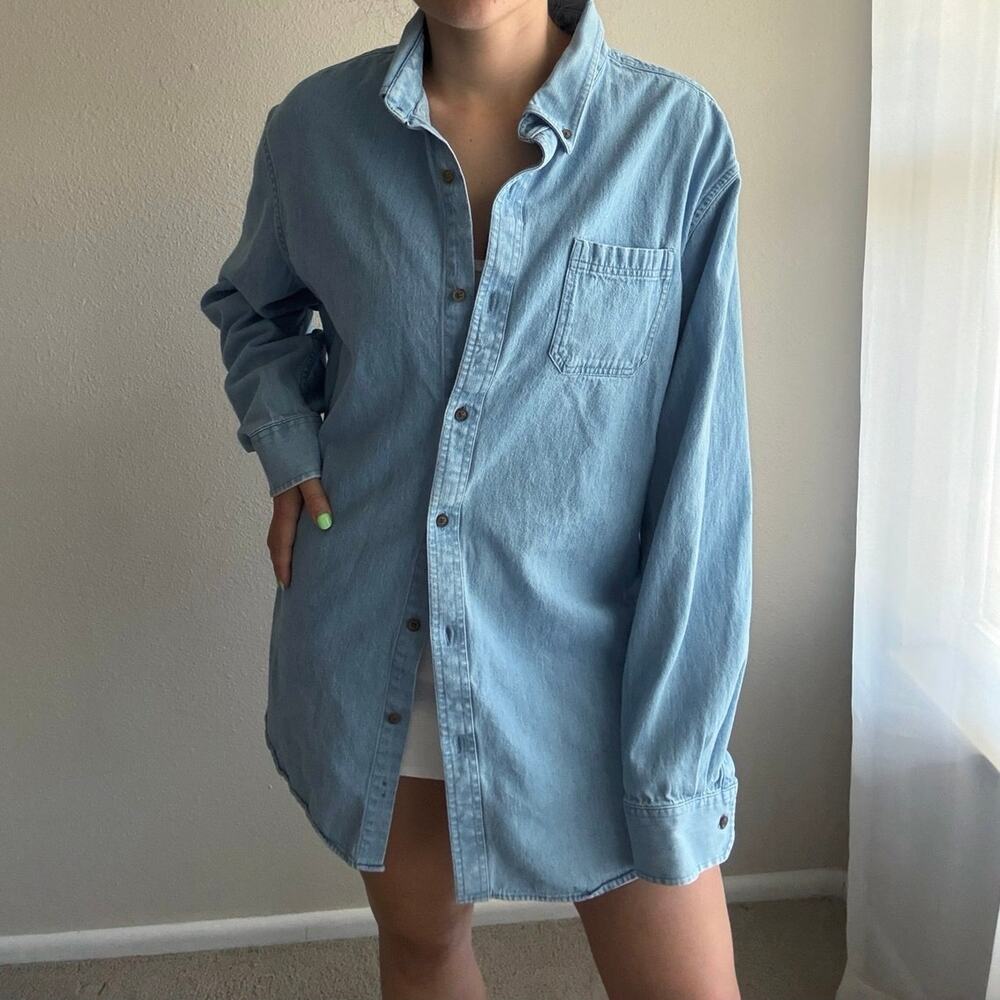 Croft & Barrow Denim Button Up collegiate minimalist preppy 90s western fall